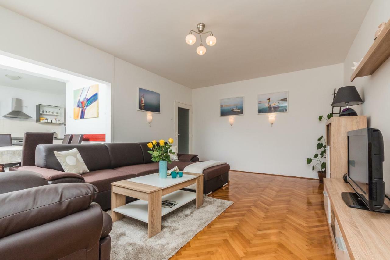 Apartment Marty Crikvenica Εξωτερικό φωτογραφία